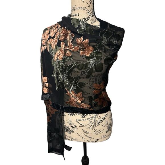 Steve Madden Accessories - Steve Madden Floral velvet burnout scarf whimsigoth dark Romantic. 20”x70”